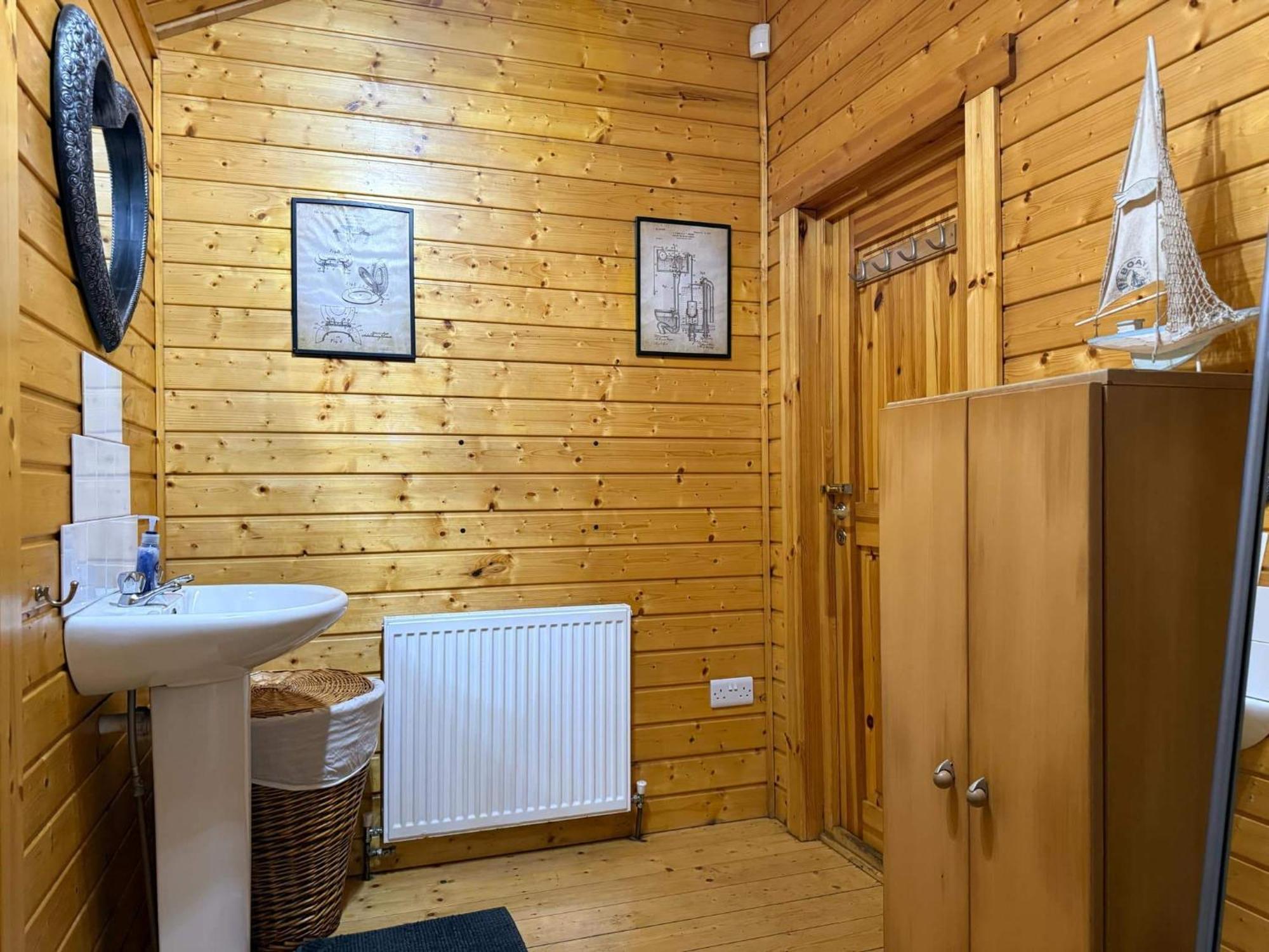 Impeccable 1-Bed House In Retford Close To A1 Extérieur photo